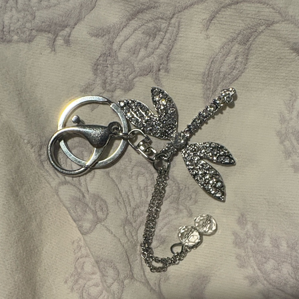 NWOT Keychain Set - Picture 6 of 8